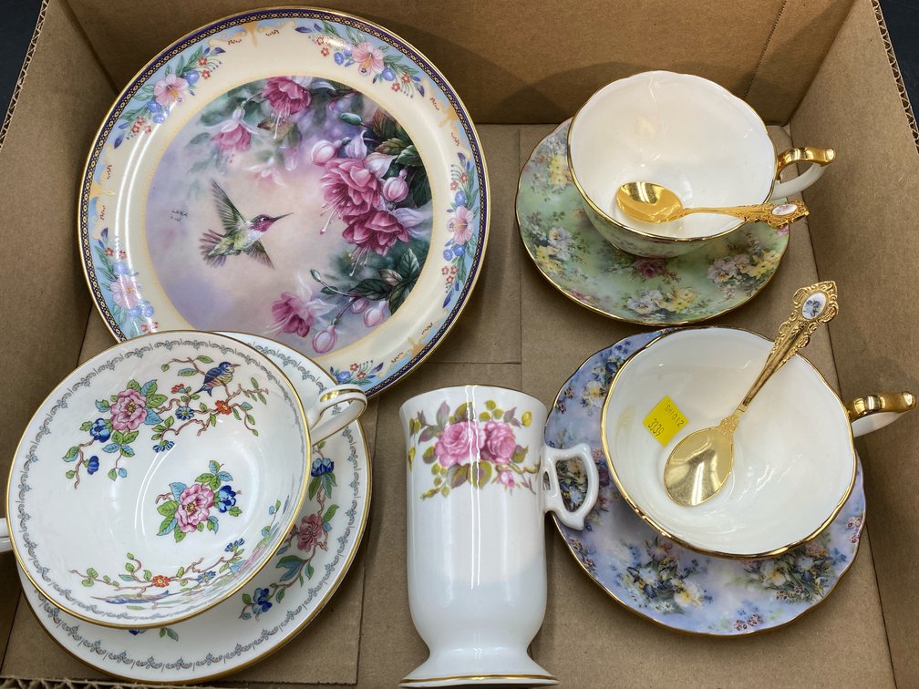 Signed Lena Liu China and More