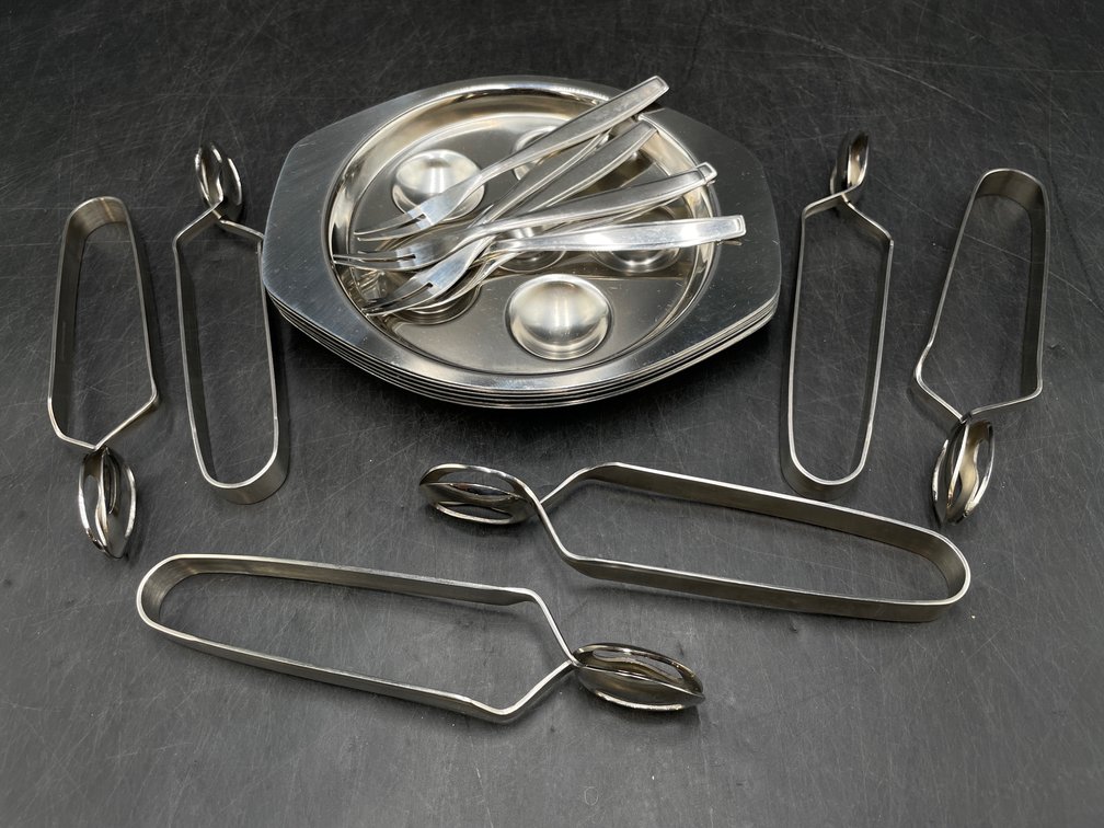 18pc Stainless Steel Escargot Serving Set