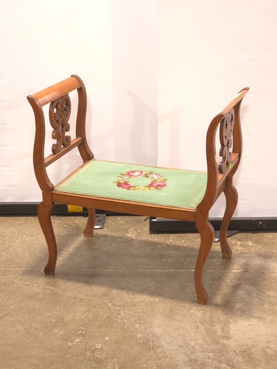 Victorian Bustle Chair