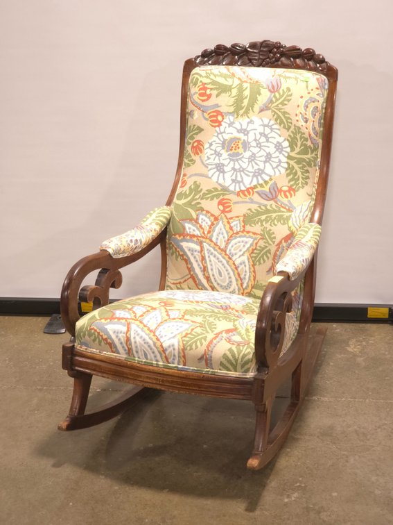 Tight Seat Rocker
