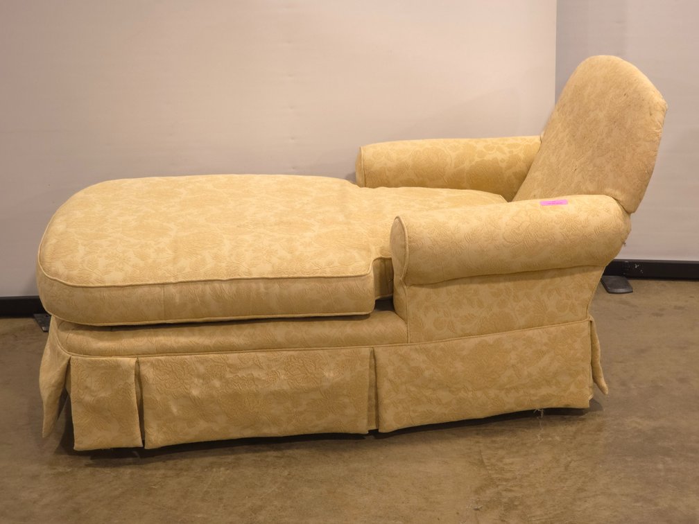 Chaise Lounge