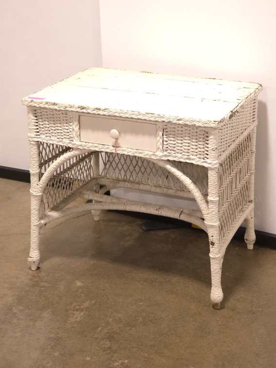 Wicker Table