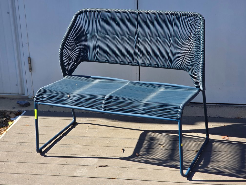 Elastic Patio Settee