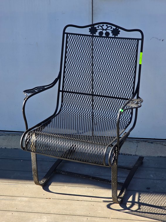 Cantilevered Patio Arm Chair