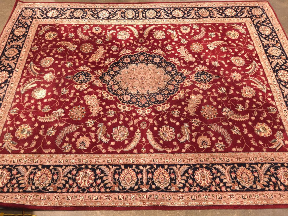 Roomsize Oriental Rug