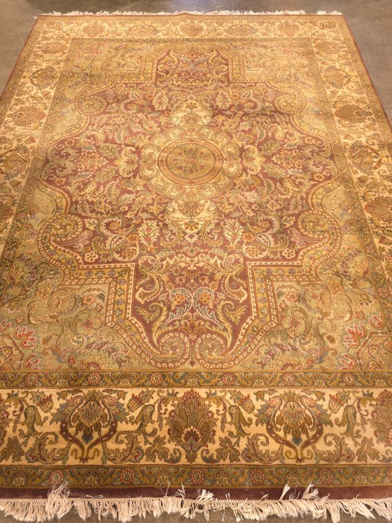 Roomsize Oriental Rug