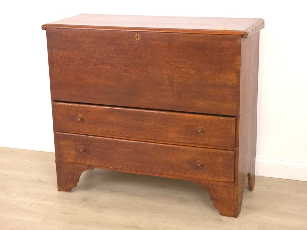 19th c. Grain Painted Mule Chest