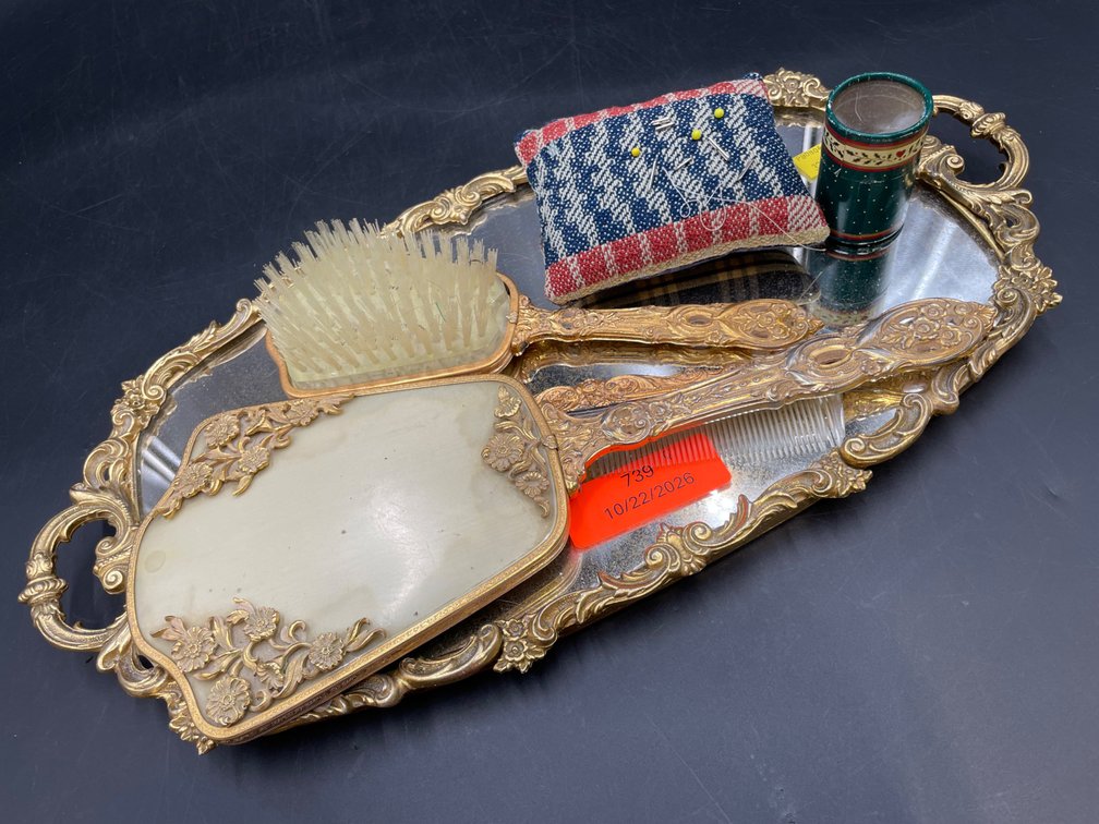 Ladies' Vanity Articles