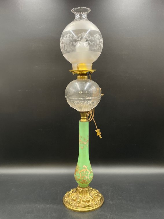Victorian Style Table Lamp