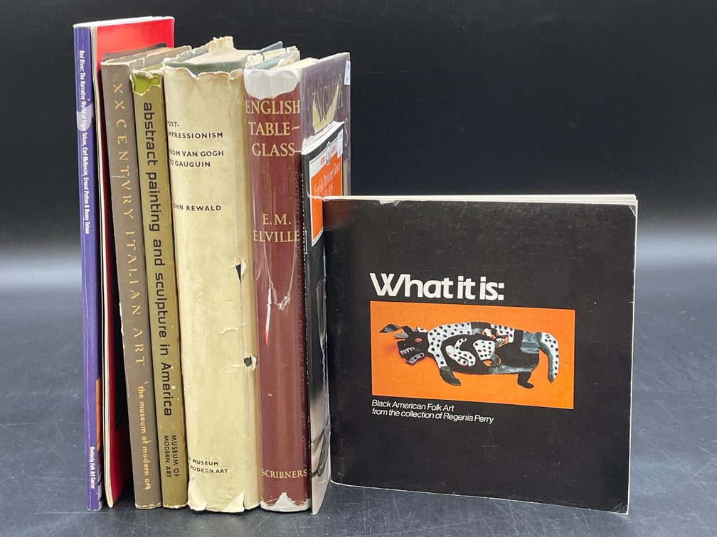 Informative Art & Related Books