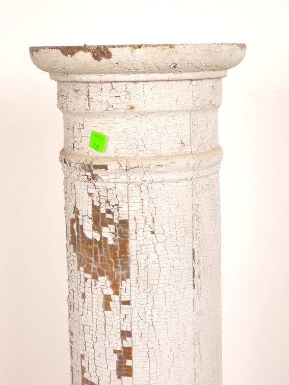 Wooden Pillar