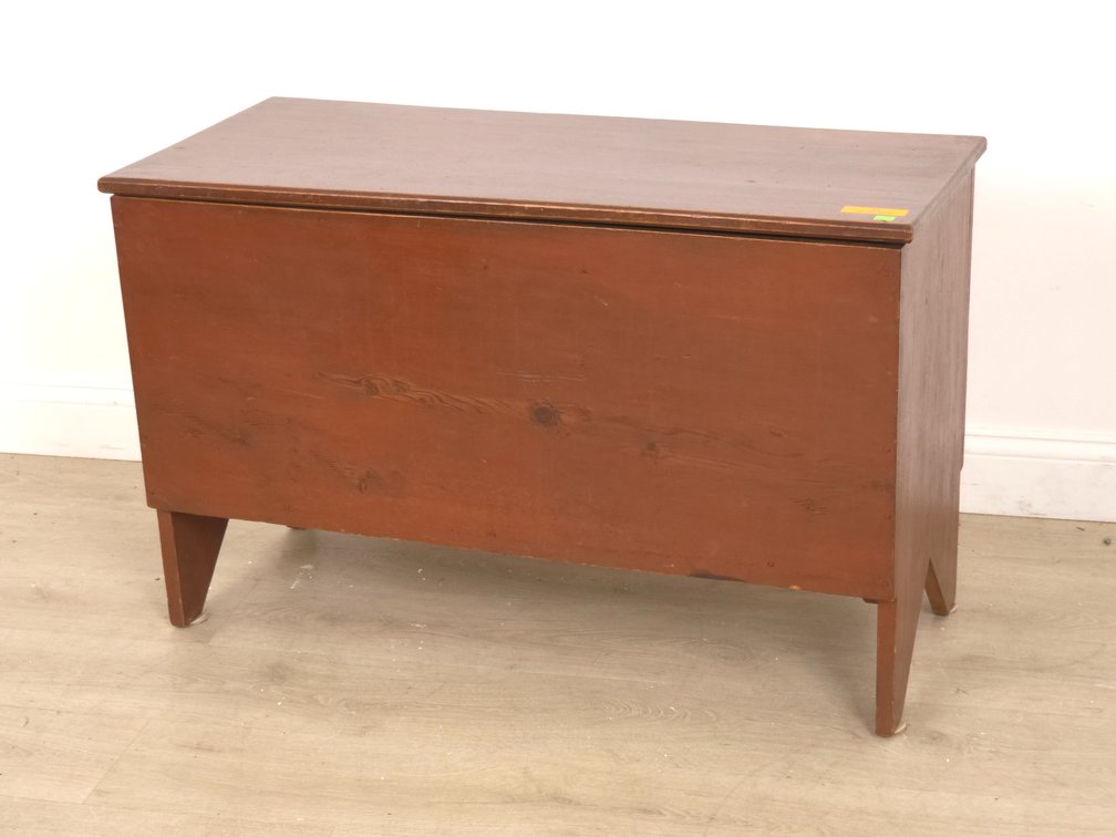 Early Pine Blanket Chest