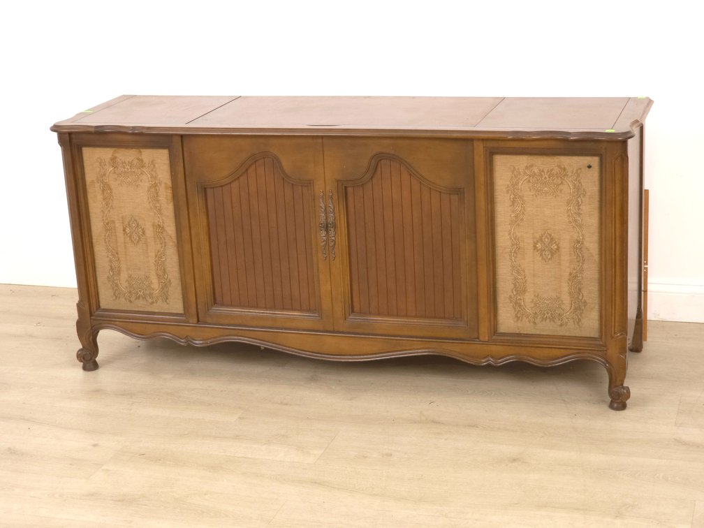Stereo Cabinet