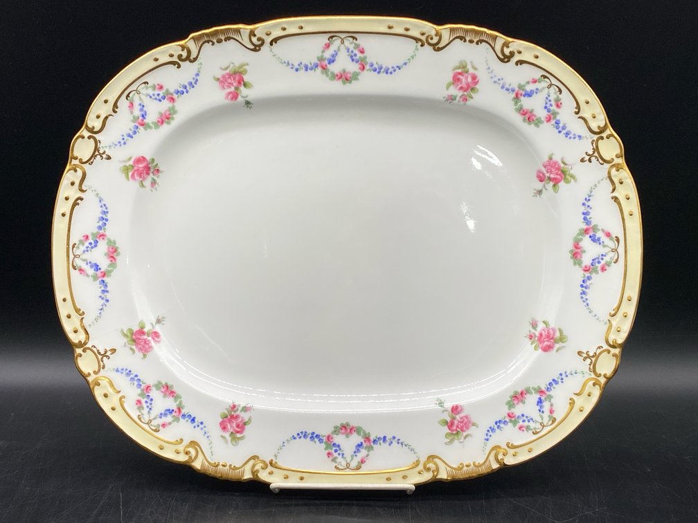 20th Century Mintons Serveware