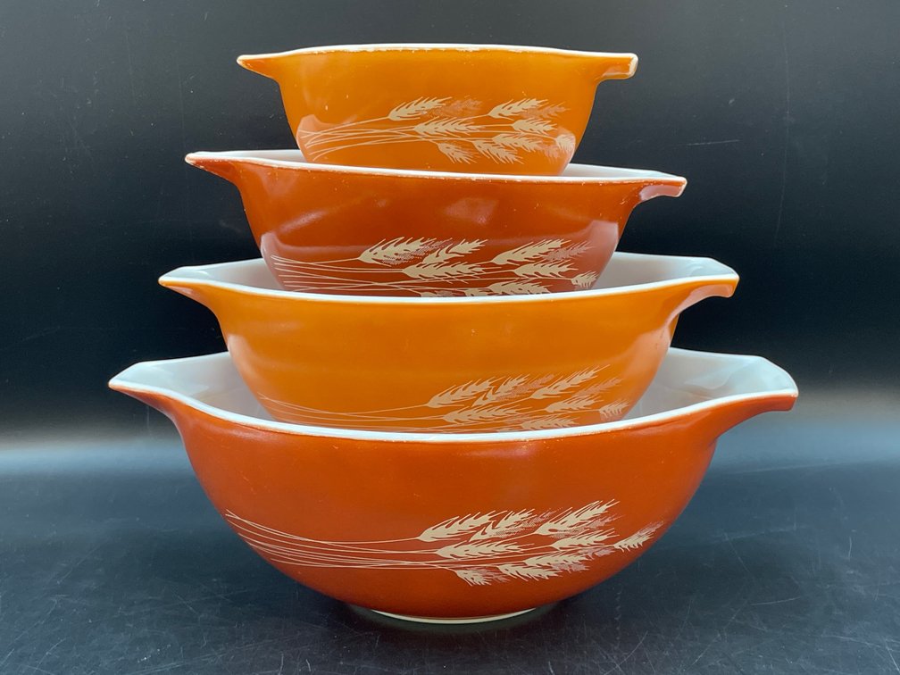 Pyrex Autumn Harvest Cinderella Mixing Bowl Set