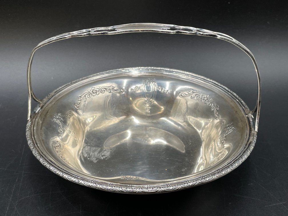 Frank Whiting Sterling Bon Bon Handled Bowl