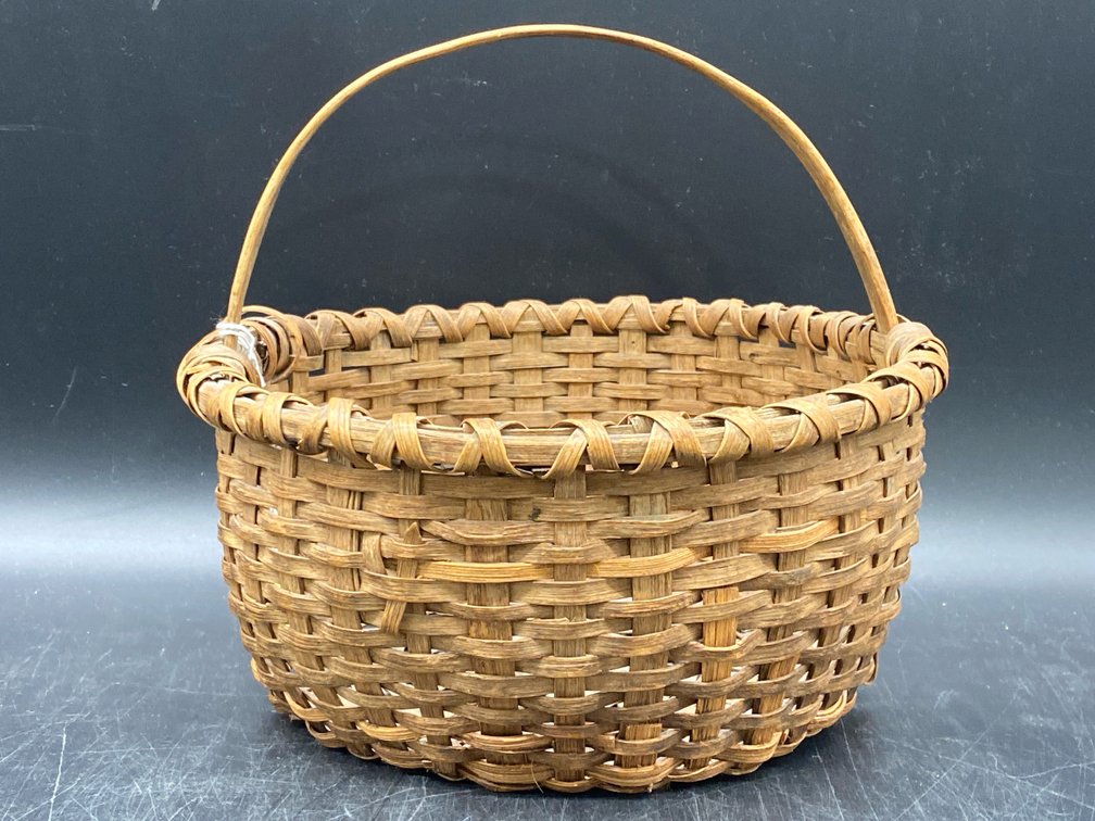 Splint & Stave-Type Round Gathering Basket