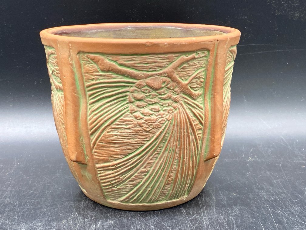 Art Pottery w Pine Cones & Needles