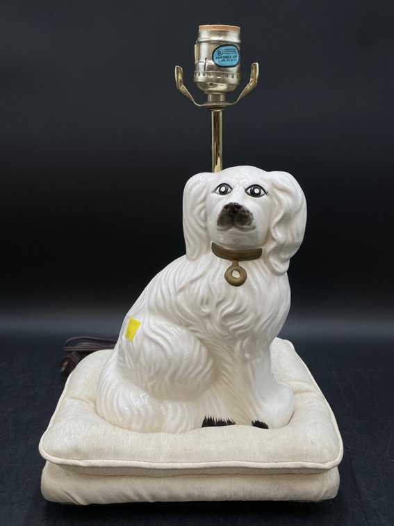 English Staffordshire Spaniel Table Lamp