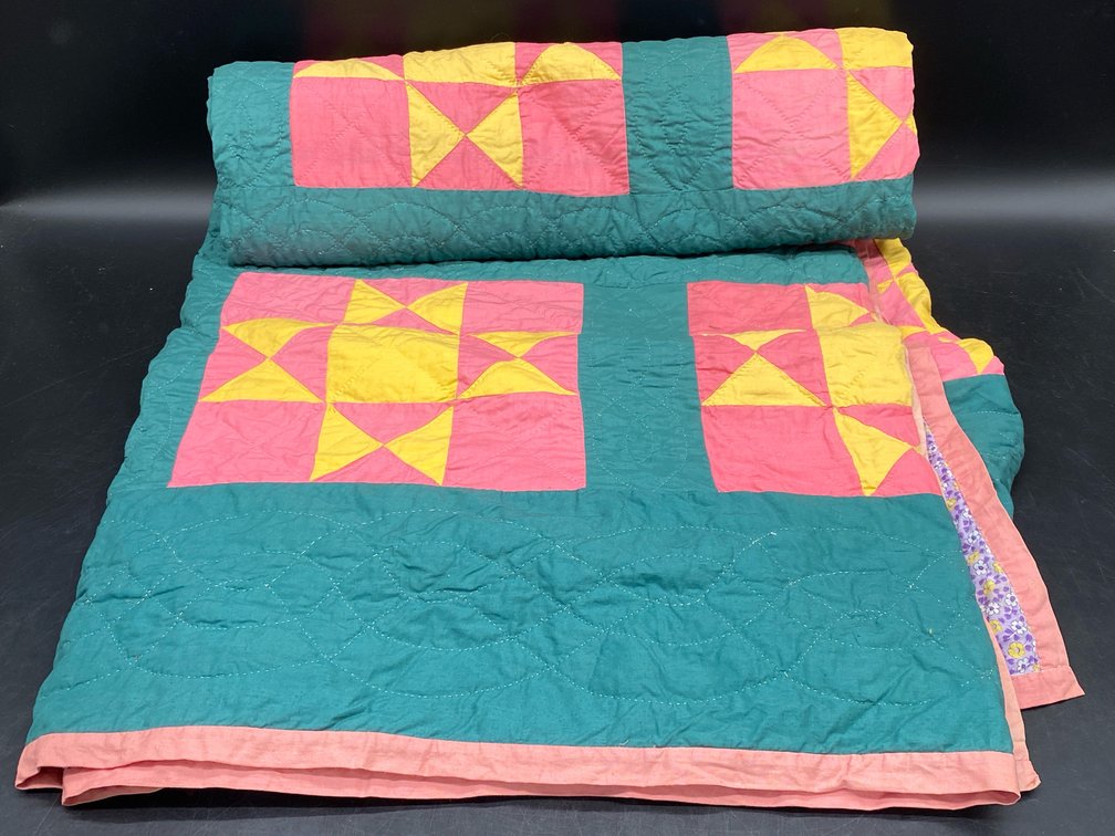 North Star Patchwork Quilt Coverlet