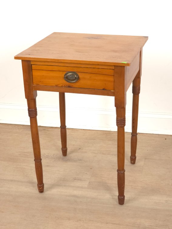 Pine Work Stand