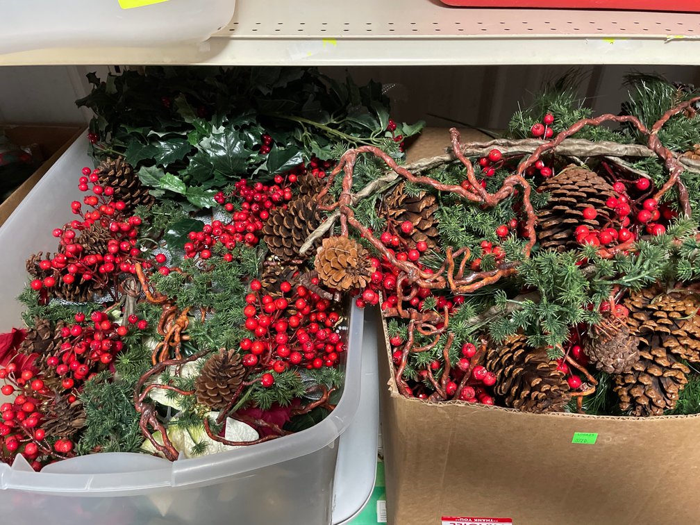 Artificial Holiday Garlands