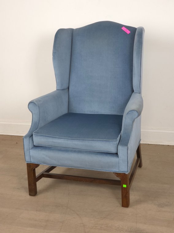 Velvet Wingback
