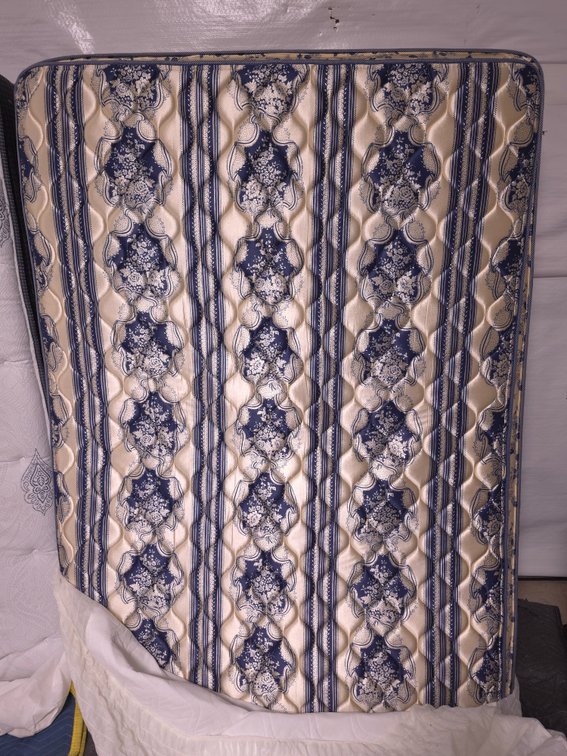 Mattress & Box Spring