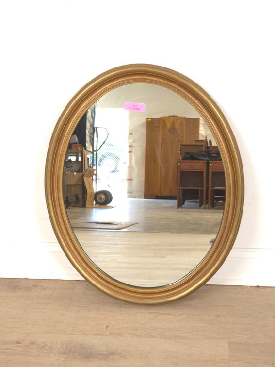 Oval Mirror