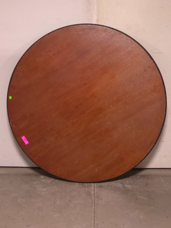 Round Folding Leg Table