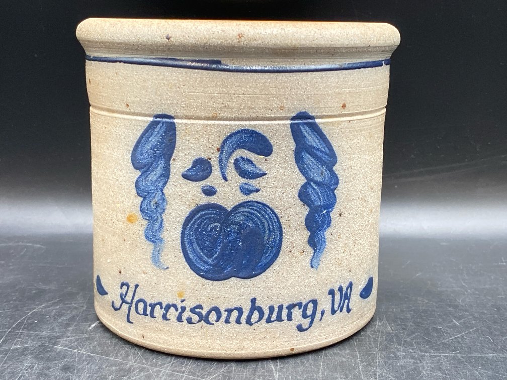 1988 Rowe Pottery Works Harrisonburg, VA Crock