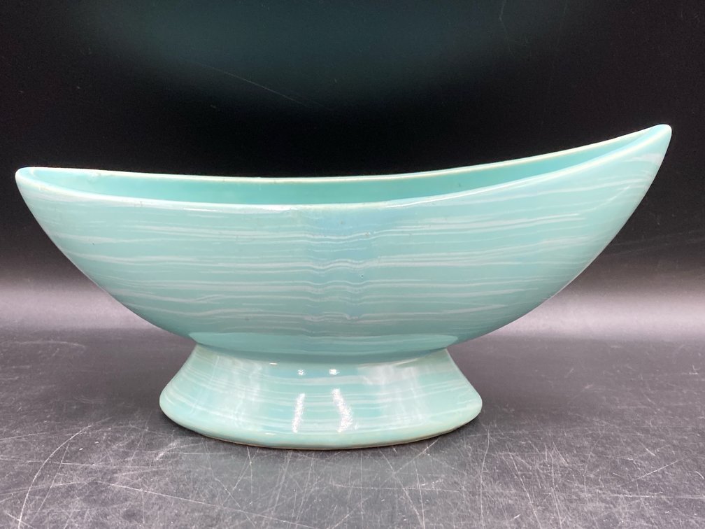 McCoy Harmony Line Sky Blue Planter