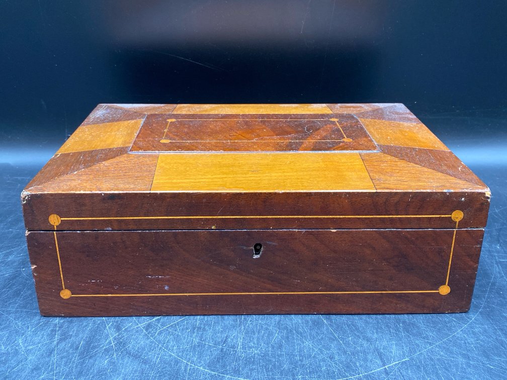 Vintage Inlaid Wood Keepsake Box
