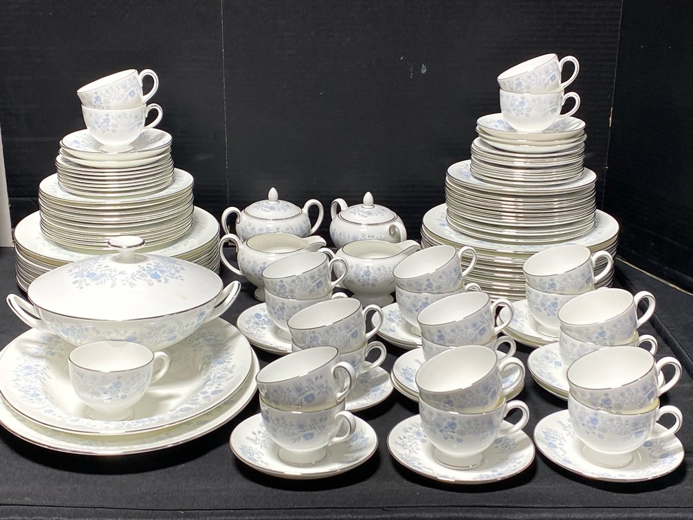 Wedgwood Dinnerware Set