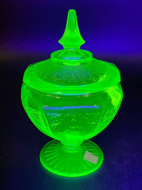 Anchor Hocking Uranium Glass