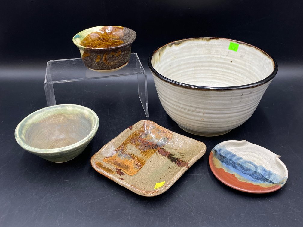 Pottery Kitchenware Variety