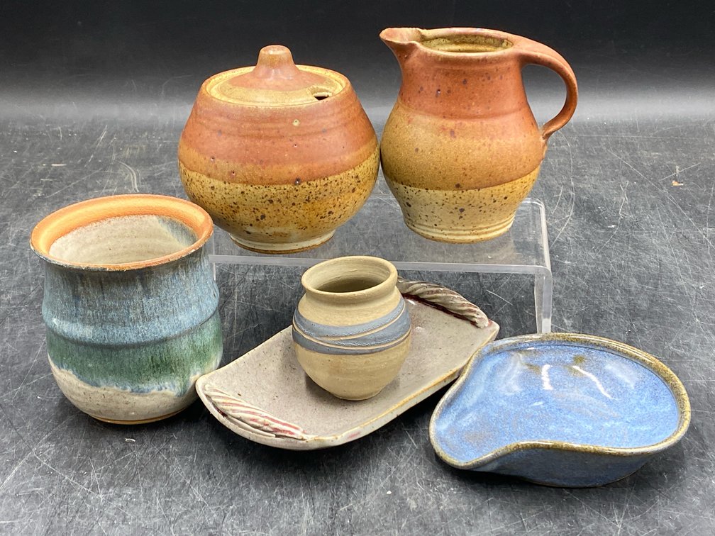 Studio Art Pottery