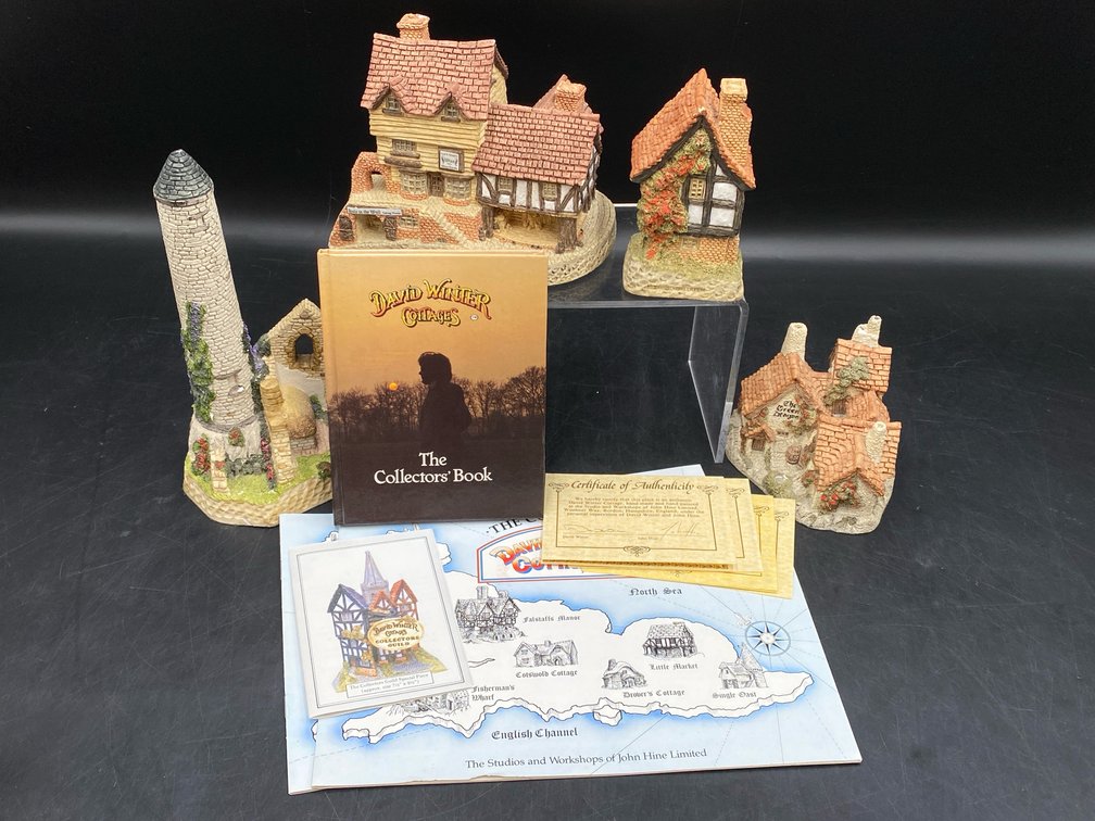 David Winter Collectors Cottages & Related