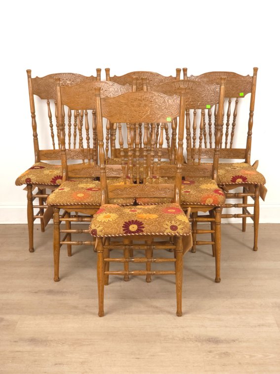 Pressback Chair Set
