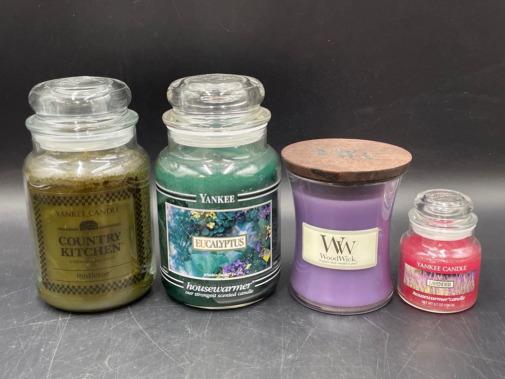 Woodwick and Yankee Candles