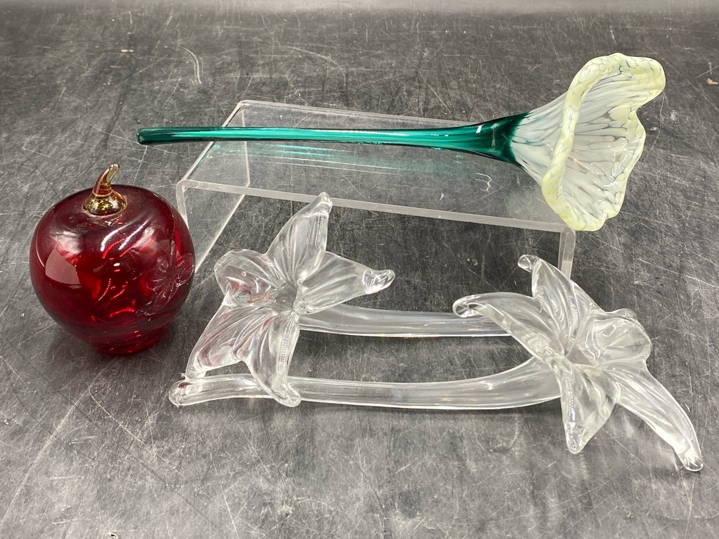 Art Glass Floral & Fruit Decor