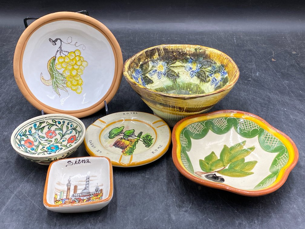 International Pottery Decor