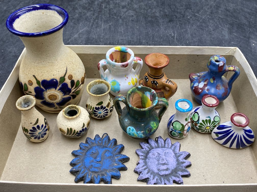 Mexican Folk Art Miniature Pottery