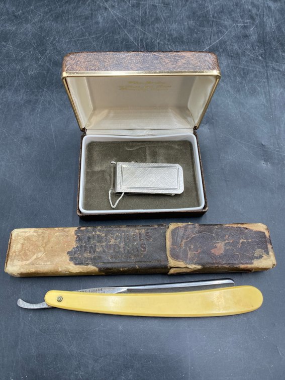 Gentleman’s Pocket Items