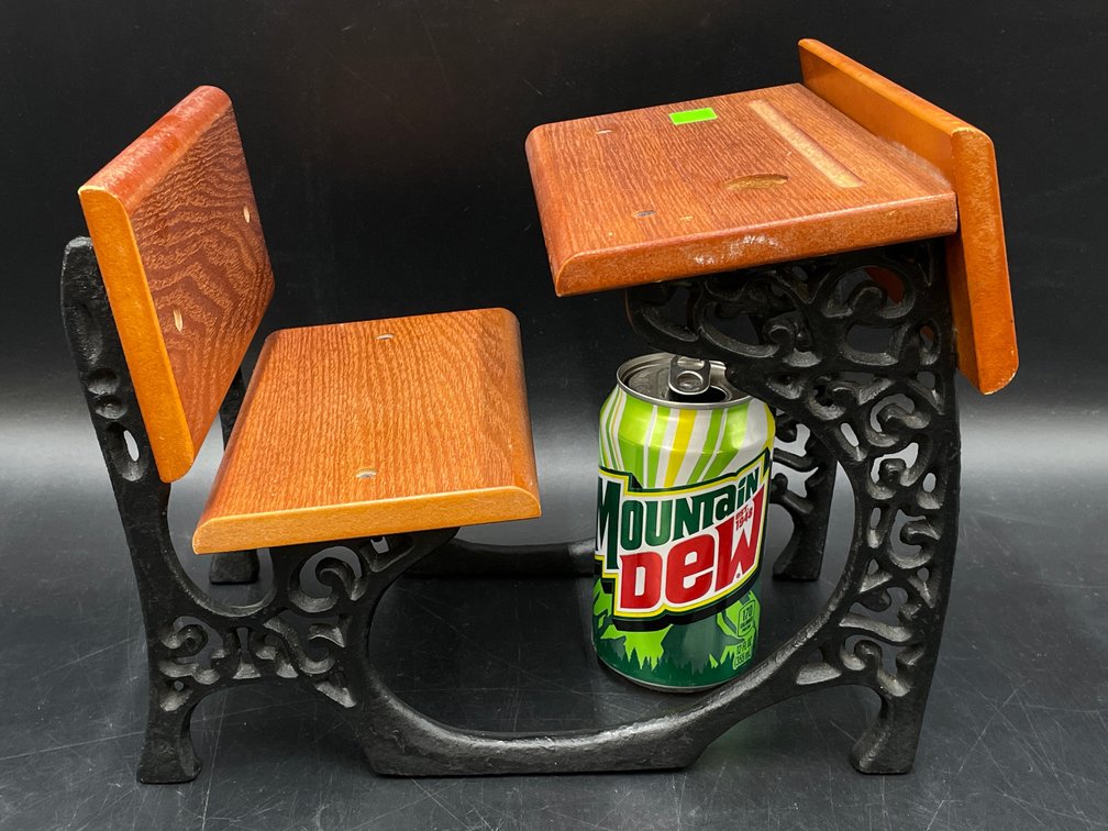 Dolls School Desk