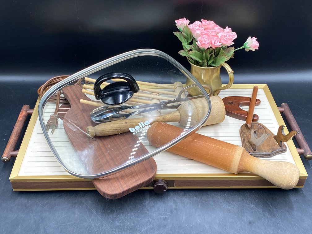 Kitchen and Service Tools