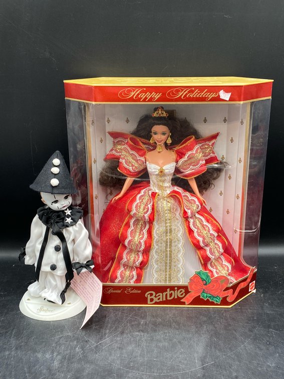 1997 Happy Holidays Barbie & Effanbee Doll