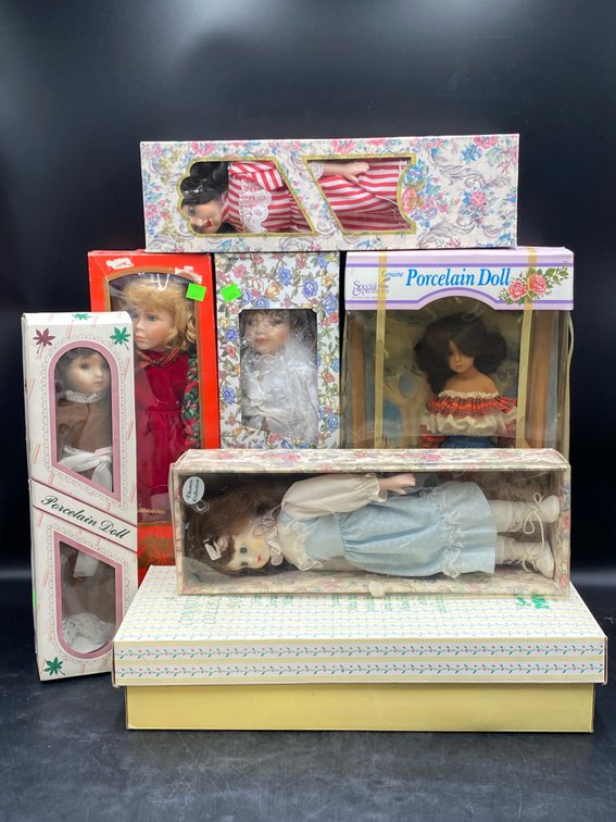 Seymour Mann Thomco & Related Dolls