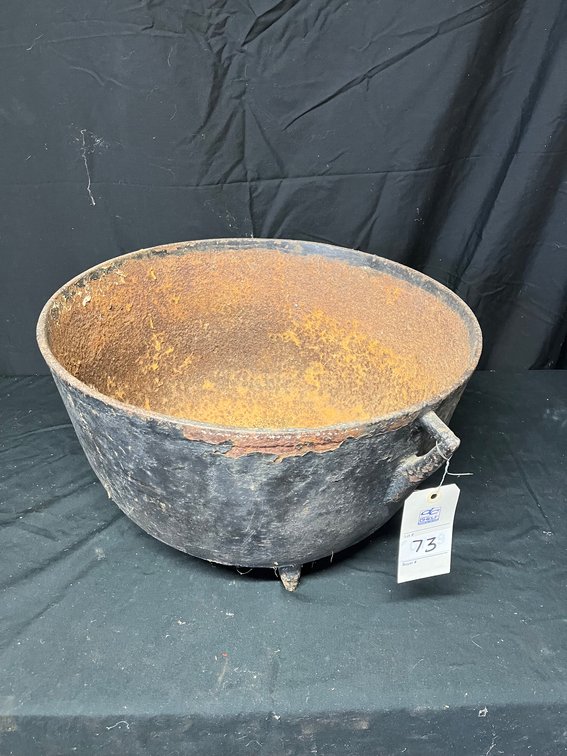 Lot 73