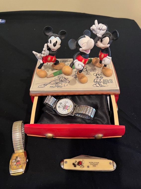 Image for Gary & Sandra Smith ~ Auction {click here for details}